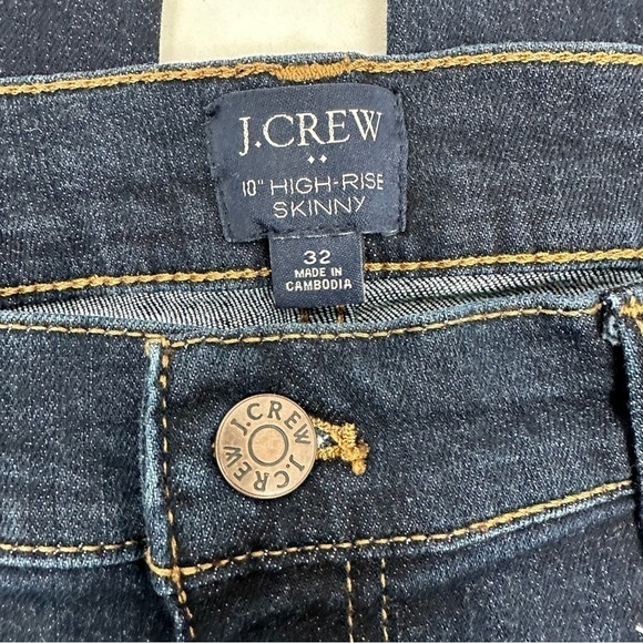 J. Crew - 10" High Rise - Skinny Jean - Size 32 - Picture 3 of 6